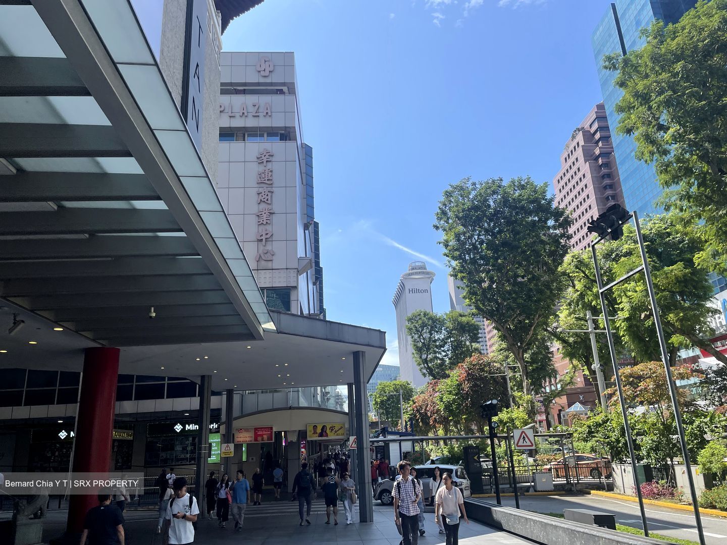 Lucky Plaza (D9), Retail #452736201